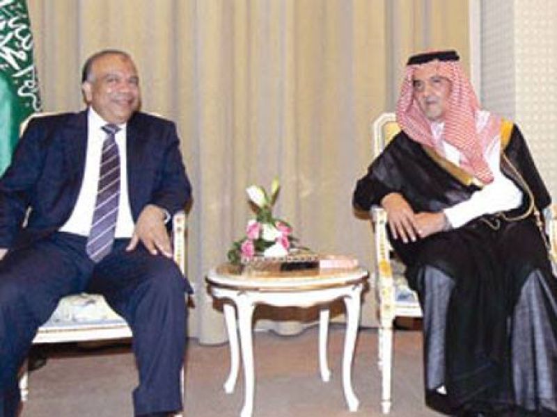أشرف حلمي يكتب: مصاطب العرف الدولية