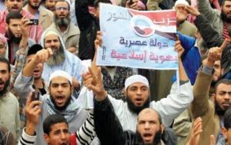 أشرف حلمي يكتب: السلفيين هايصين والمصريين لايصين