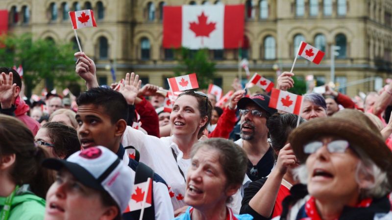 عدد سكان كندا يصل إلى أربعين مليون نسمة