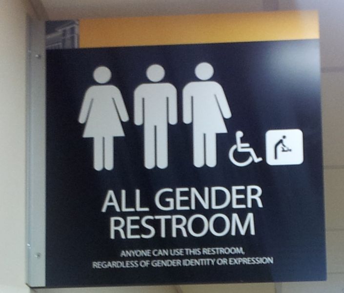 انتقادات لأول مدرسة ابتدائية في تورنتو لديها فقط حمامات محايدة للجنس