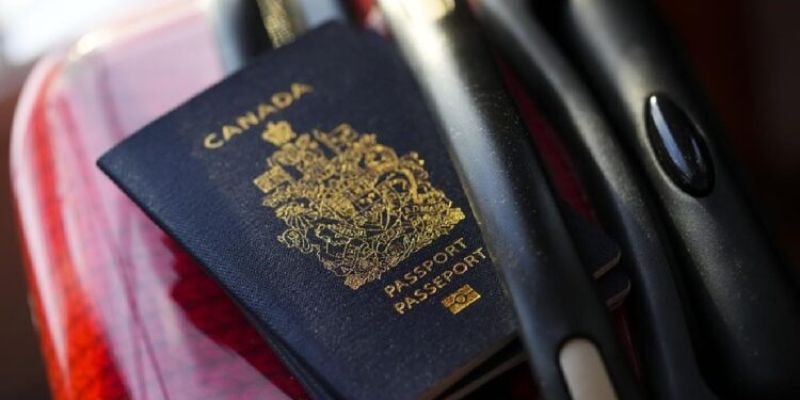 بداية من العام القادم... إلزام الكندي الزائر لأوروبا بــتصريح وليس تأشيرة زيارة