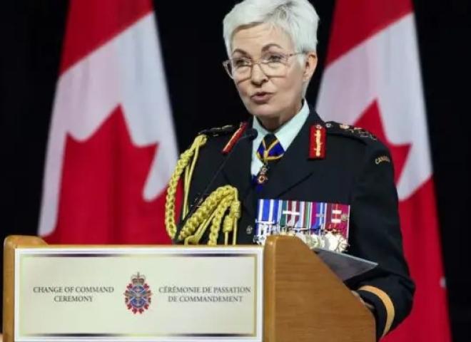 أول امرأة تقود الجيش الكندي في التاريخ تبدأ مهامها رسميا