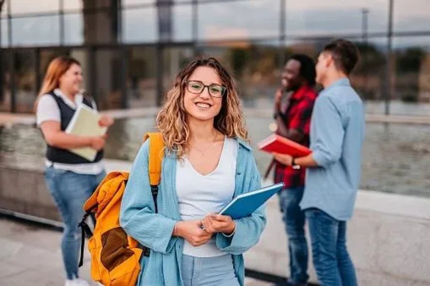 تغييرات جديدة في متطلبات الدراسة بكندا للطلاب الدوليين