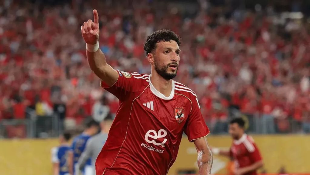 الأهلي المصري يعلن انتقال وسام أبو علي إلى كولومبوس كرو الأمريكي