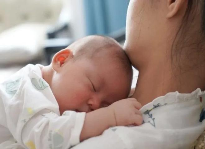 كندا تسجل أدنى معدل خصوبة في تاريخها عند 1.25 طفل لكل امرأة