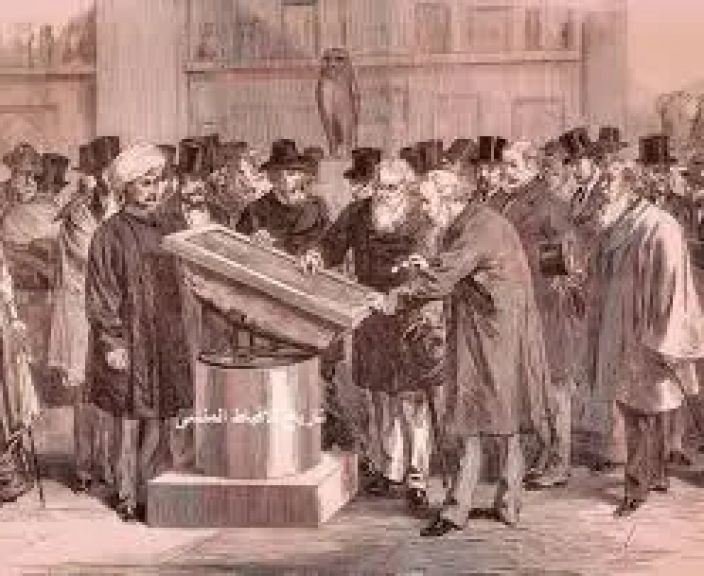 يوحنا الشفتشى... الكاهن القبطى الذي ساعد شامبيليون في فك رموز حجر رشيد