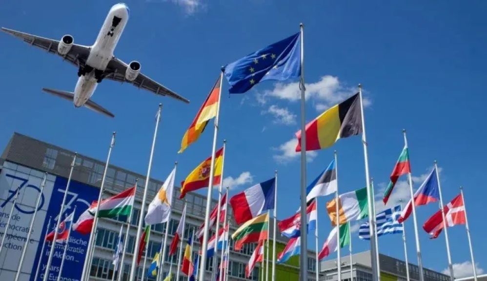 أوروبا تستعد لفرض إجراءات سفر إلكترونية جديدة على الزوار الكنديين وغيرهم