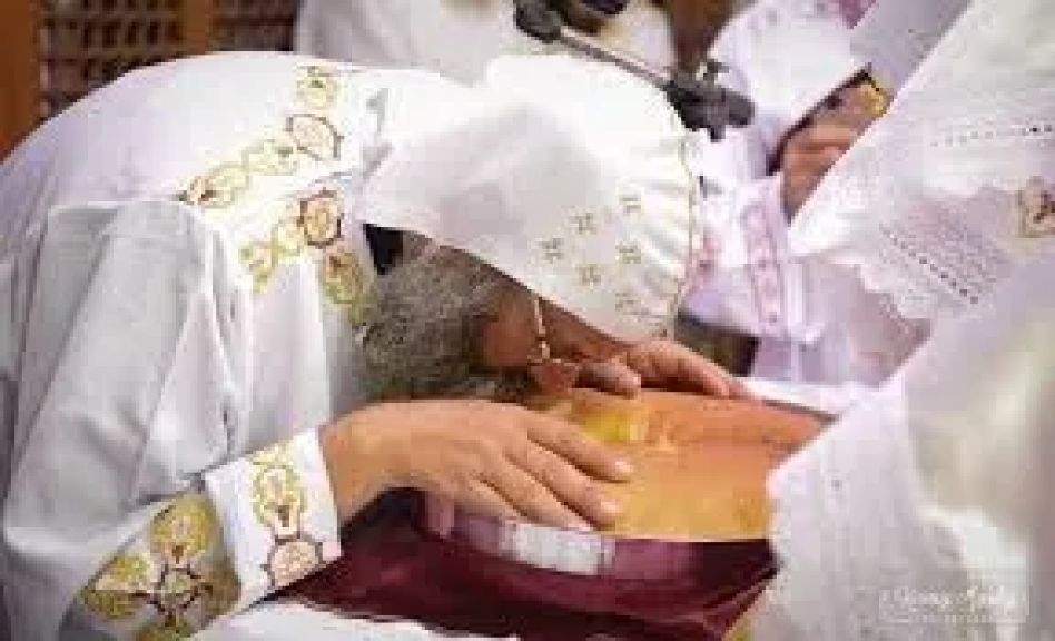 لماذا يتناول المسيحيون سر الافخارستيا بتواتر (باستمرار)؟ (1)